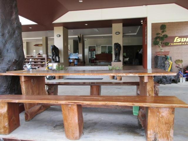 Porn 3 Hotel Khon Kaen Esterno foto