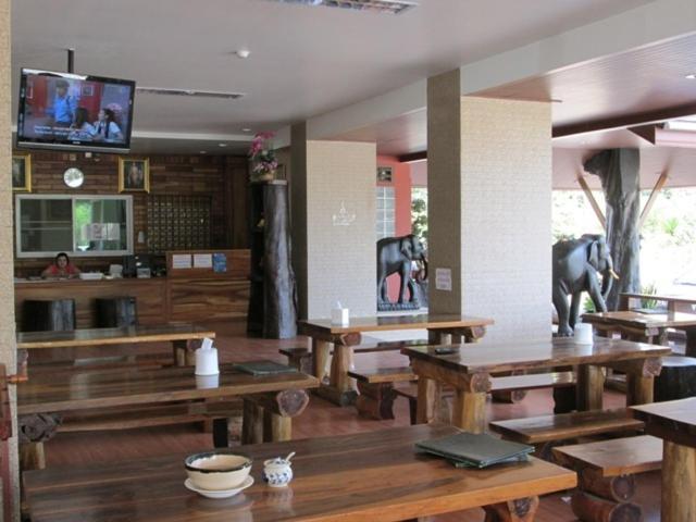 Porn 3 Hotel Khon Kaen Esterno foto